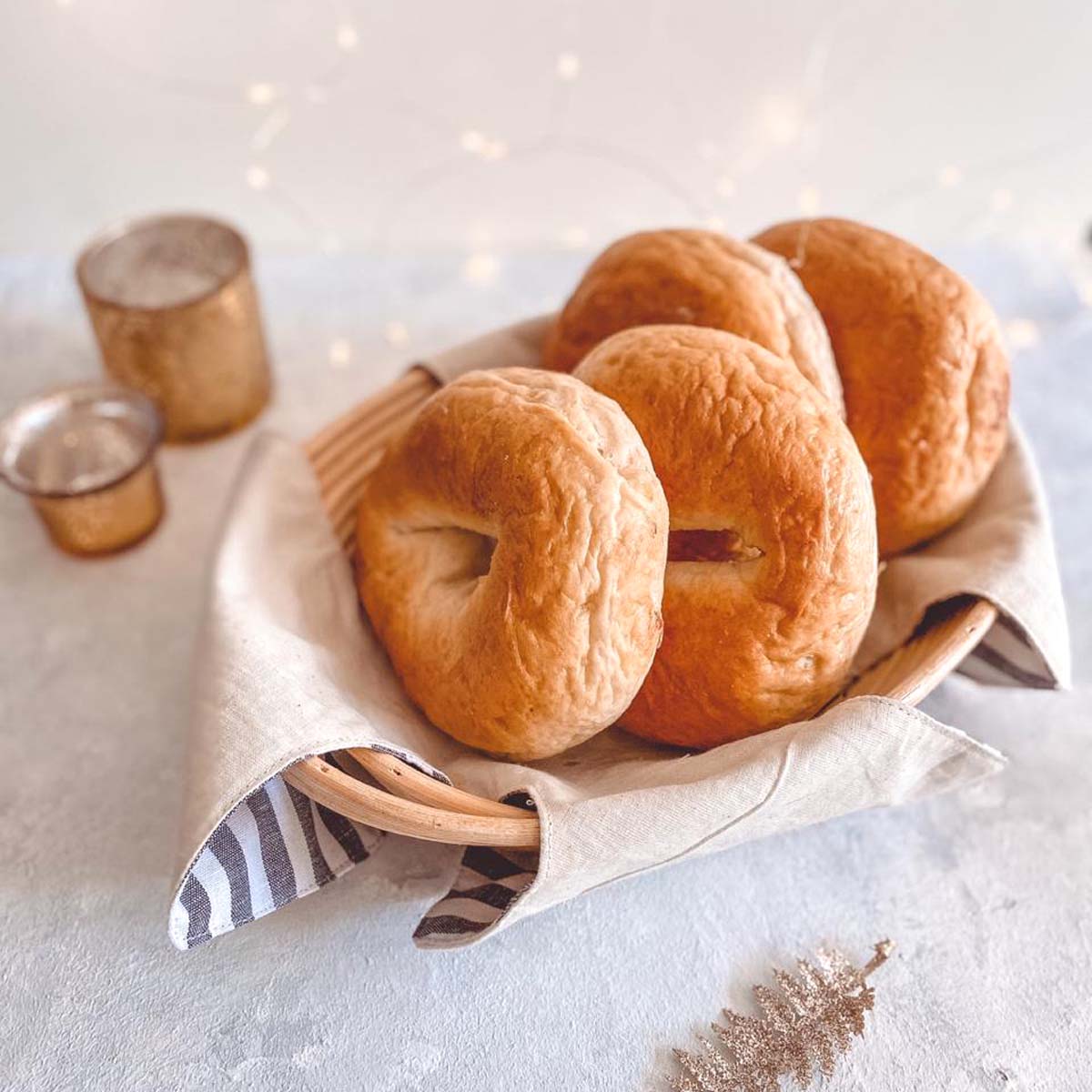 Cane Bread Basket With Warming Liner