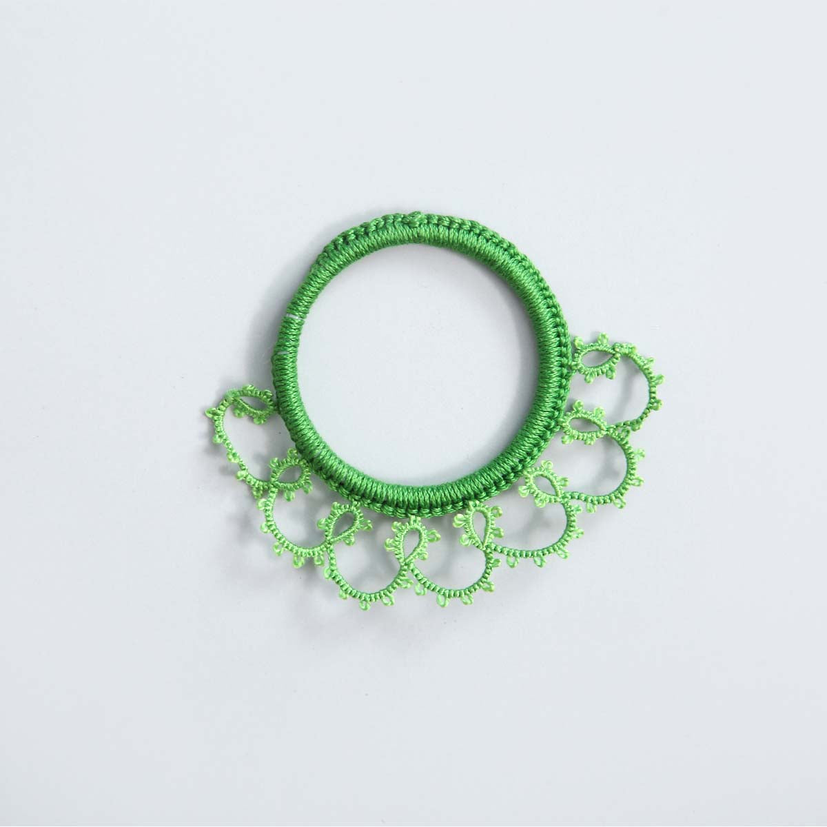 Leafy Tatted Napkin Ring Set