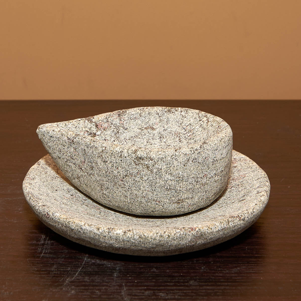 Stone Oil Lamp (S) & Saucer