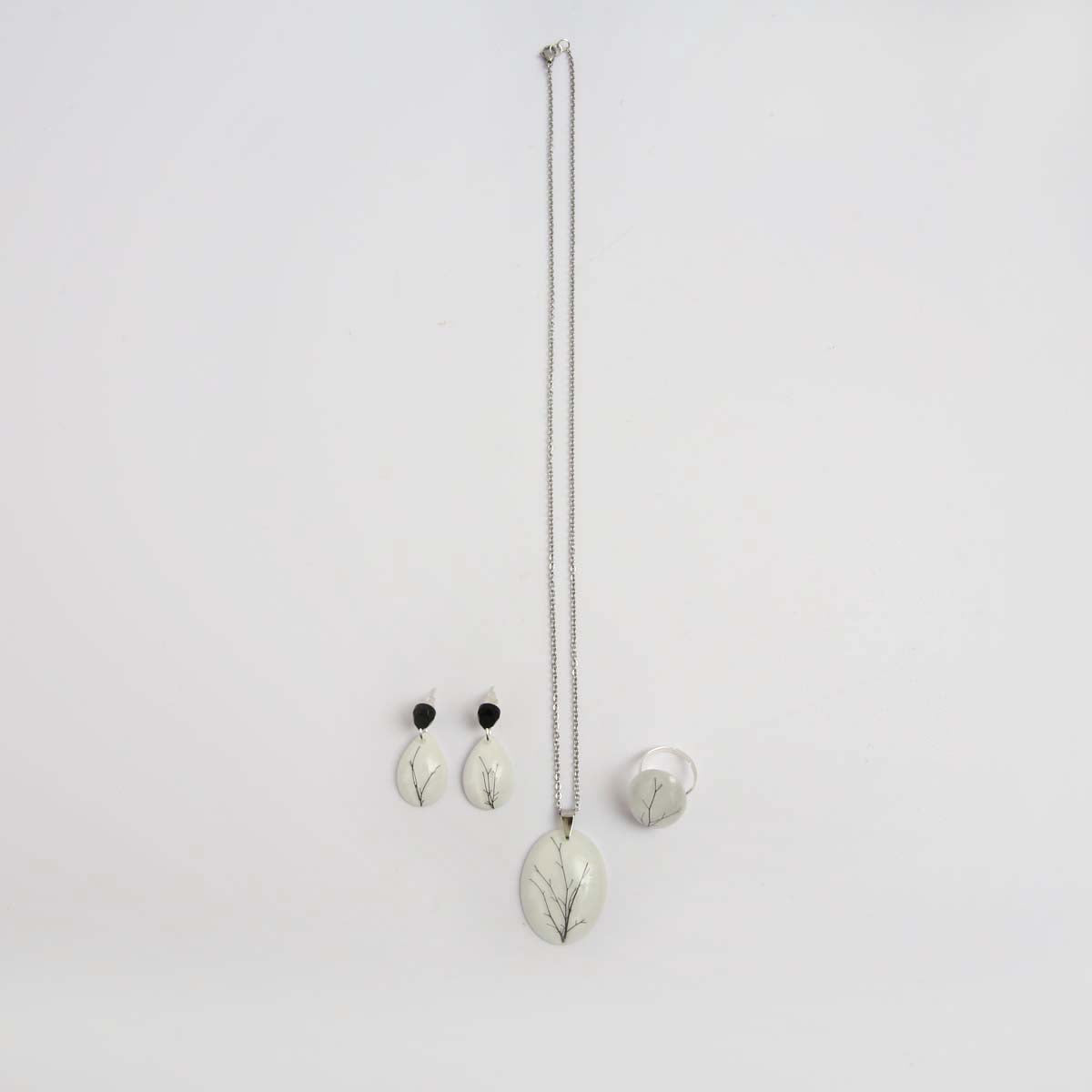 Wintry Resin Jewellery Set