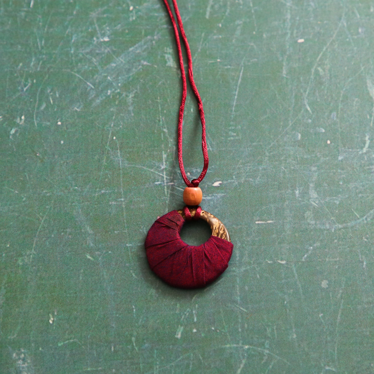 Lychee Circle Necklace