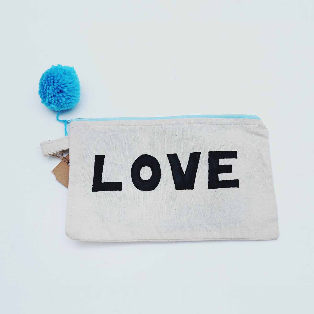 LOVE Pouch