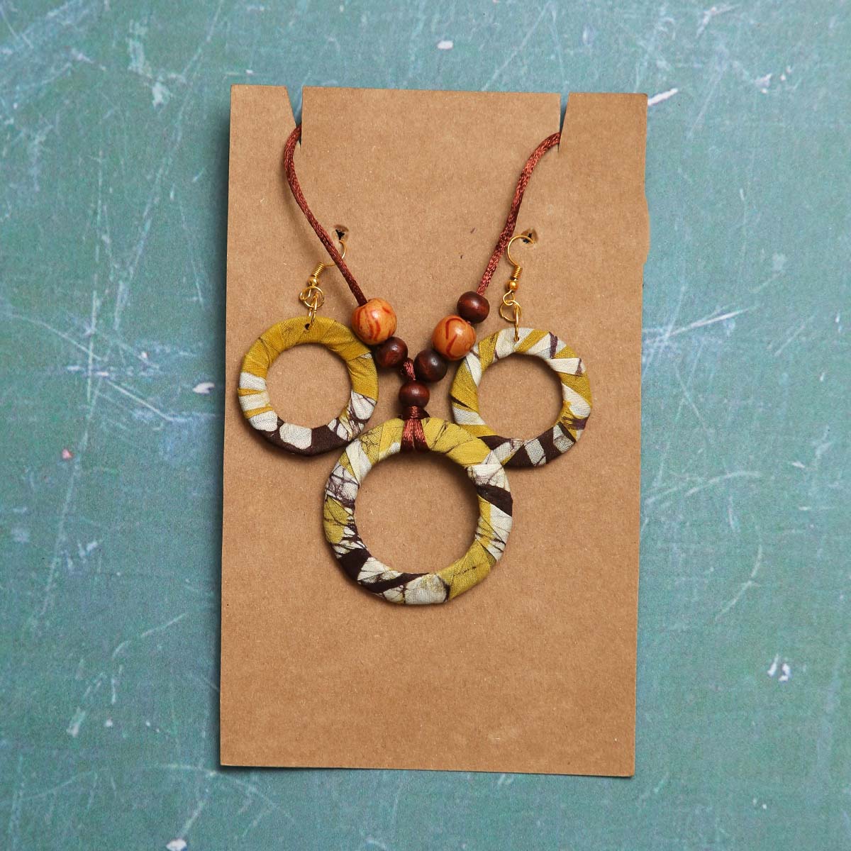 Speckled Yellow Jewellery Set
