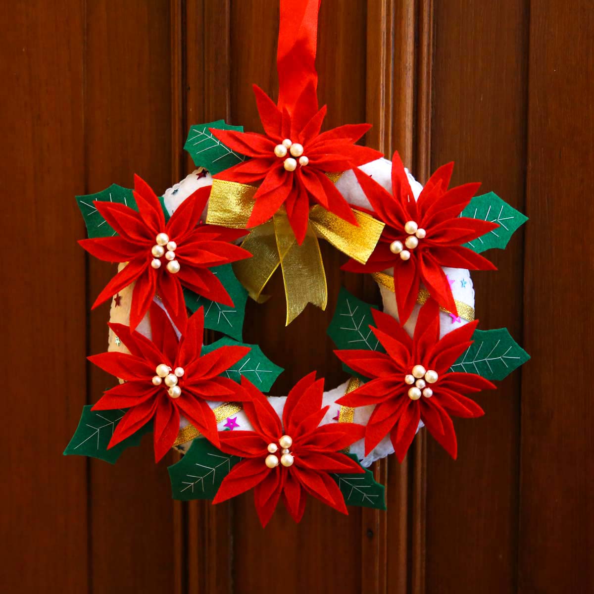 Pearl & Felt Ponsettia Wreath