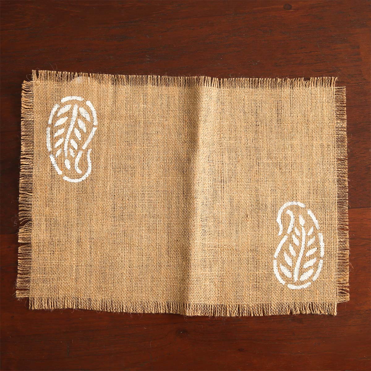 Brown Burlap Leaf Table Mat