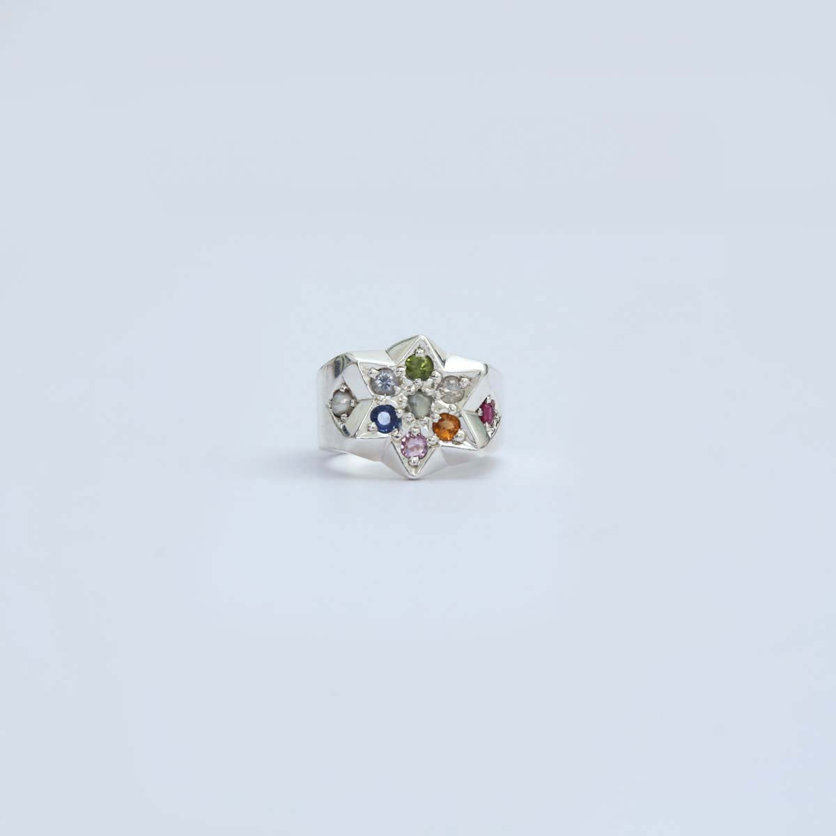 Star Nawarathna Ring