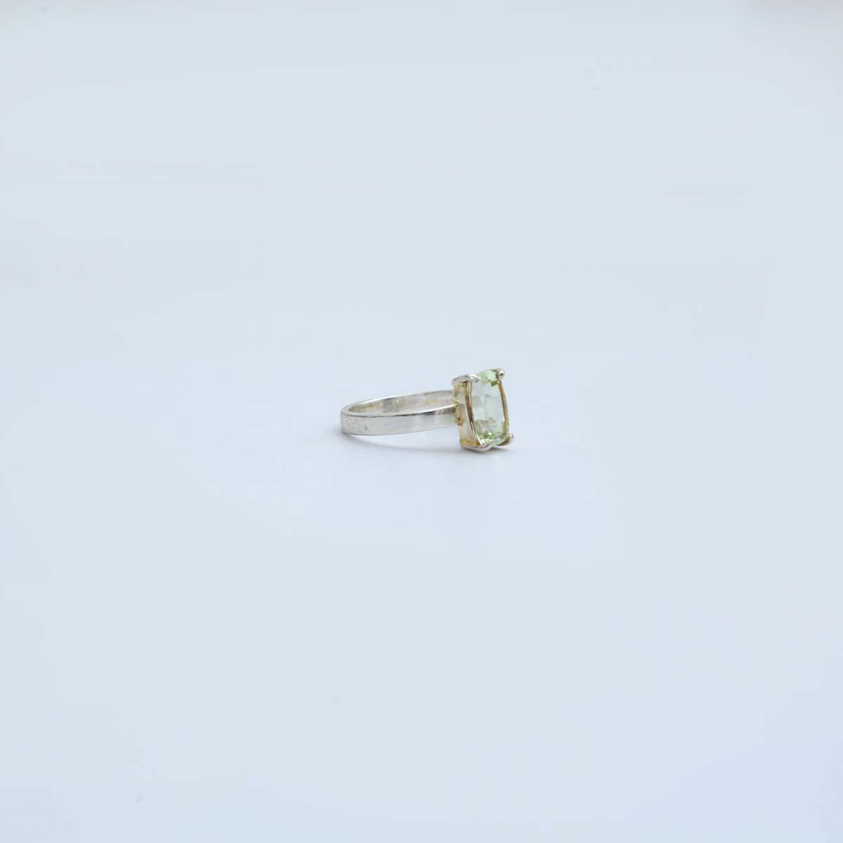 Quartz Ring