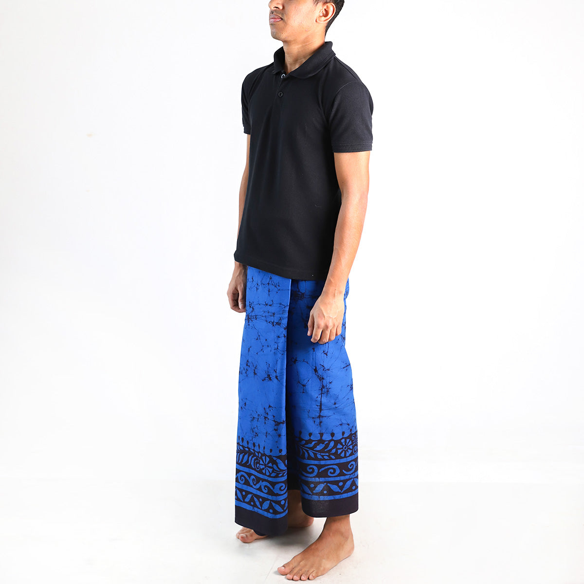Indigo Wave Batik Sarong