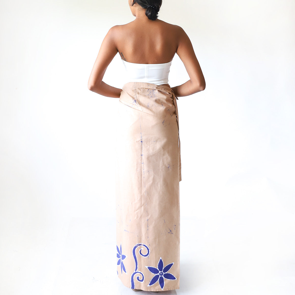 Blossom Calm Batik Sarong