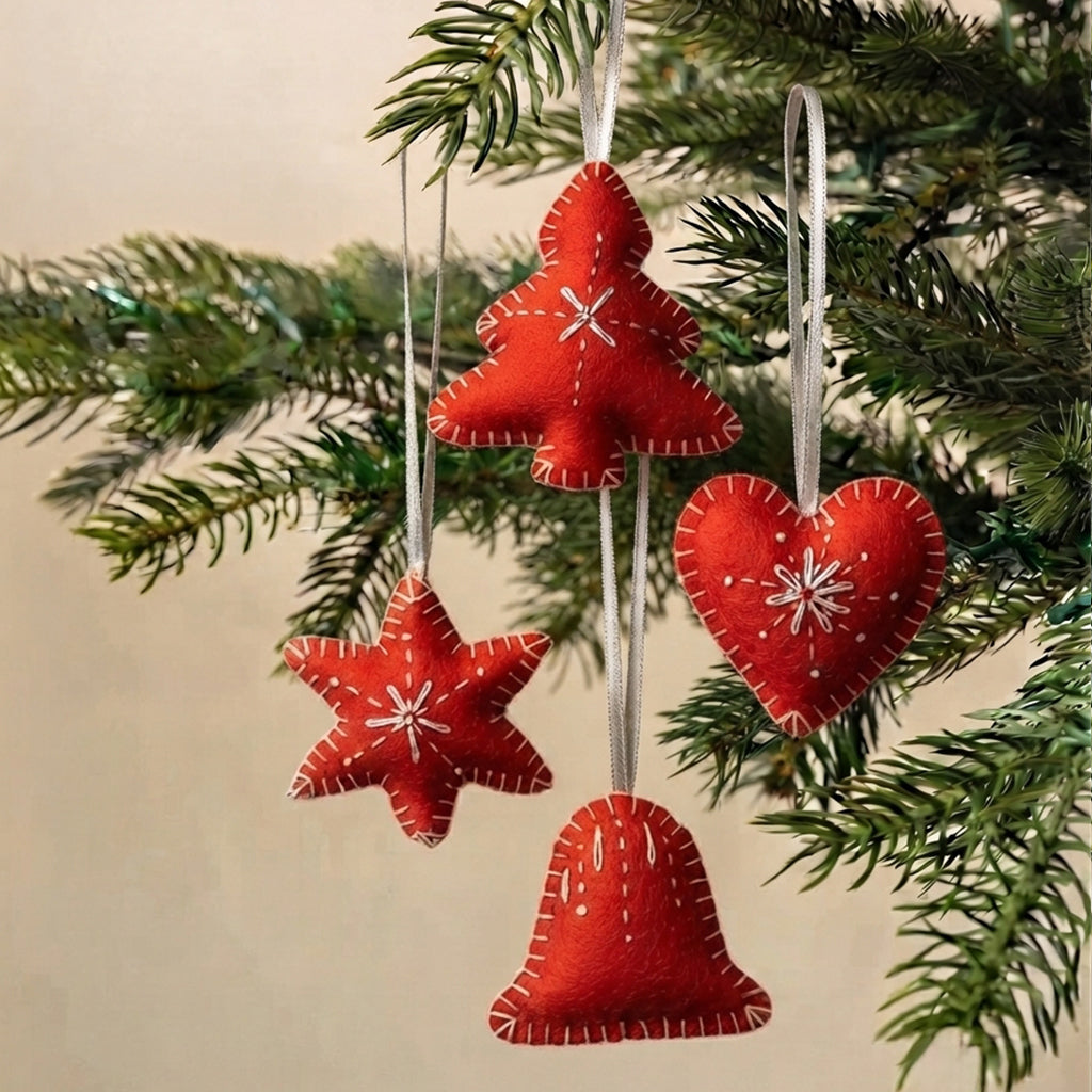 Red Felt Ornament Set