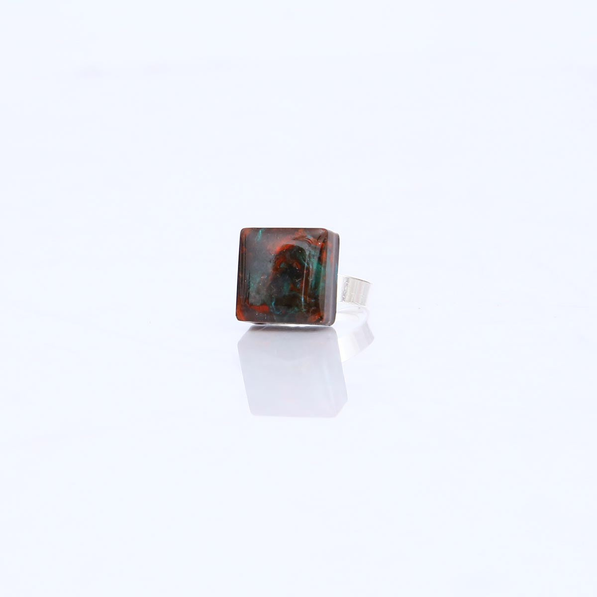 Square Metalic Ring
