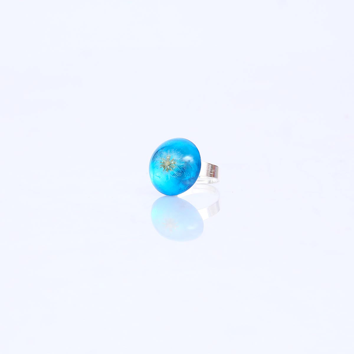 Dandilion Sky Blue Ring
