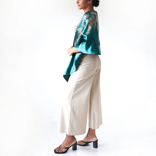 Emerald Glimmer Shawl