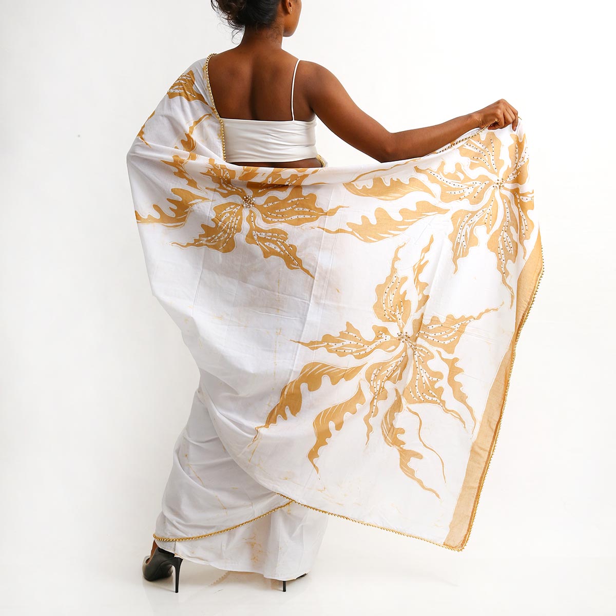 Gold Foliage Batik Saree