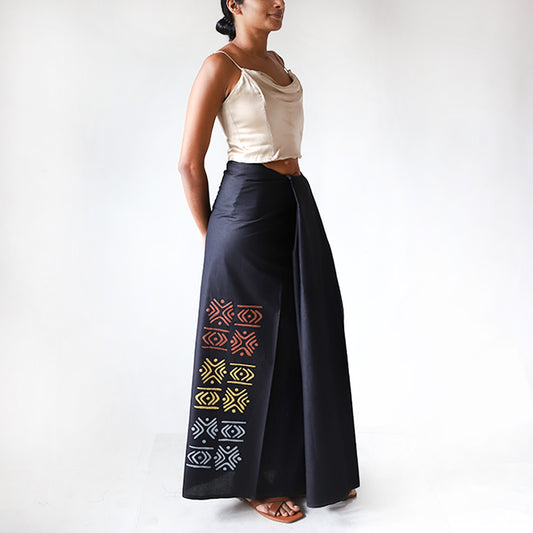 Tribal Gleam Sarong