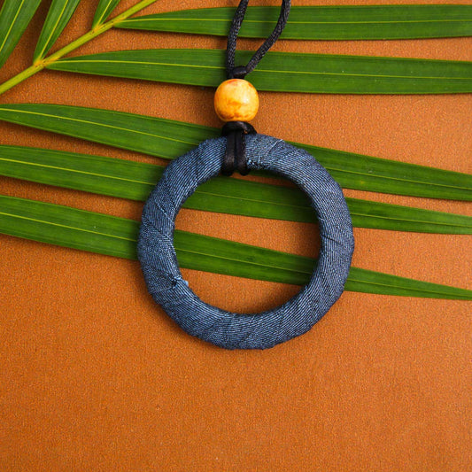 Dive Batik Necklace