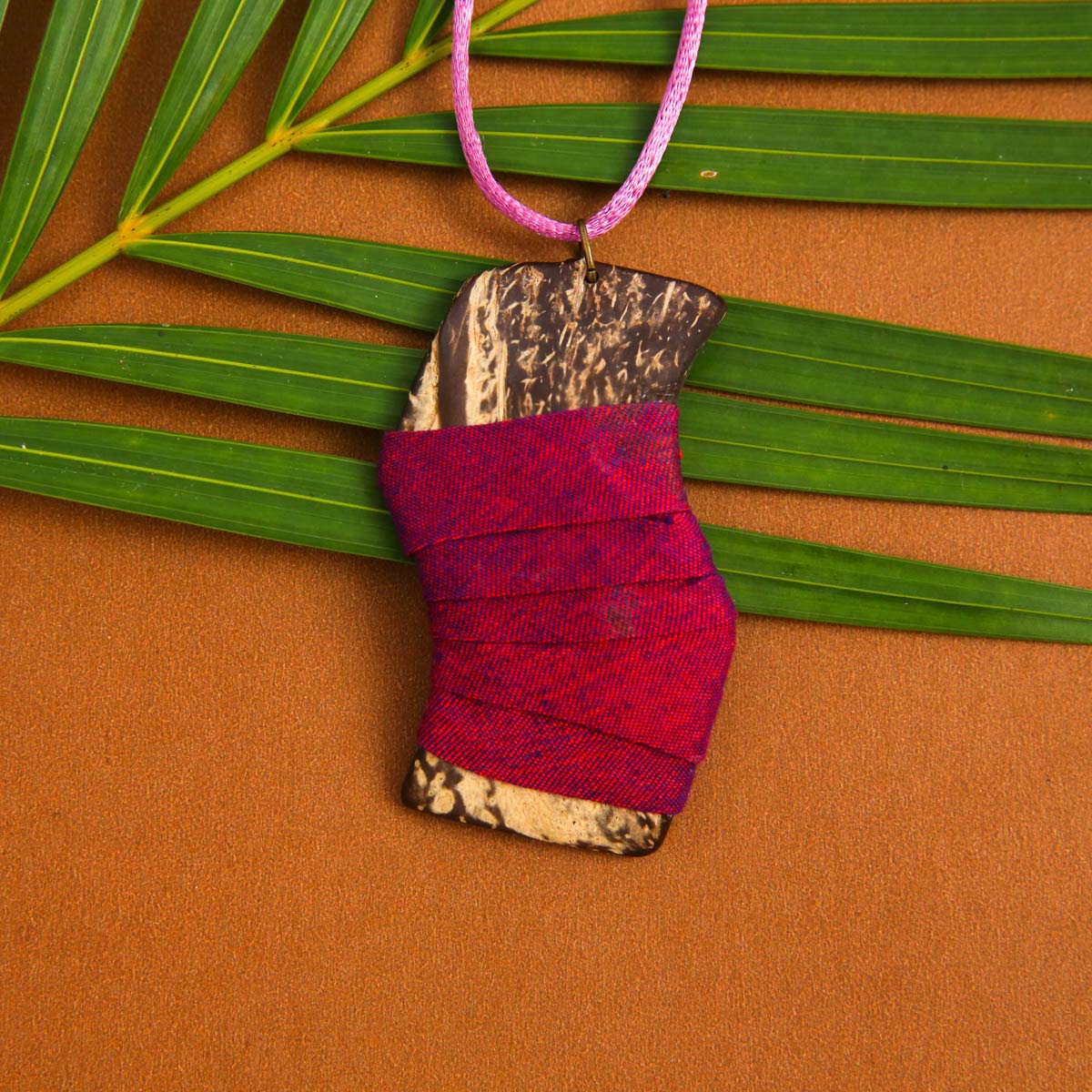 Magenta Handloom Necklace