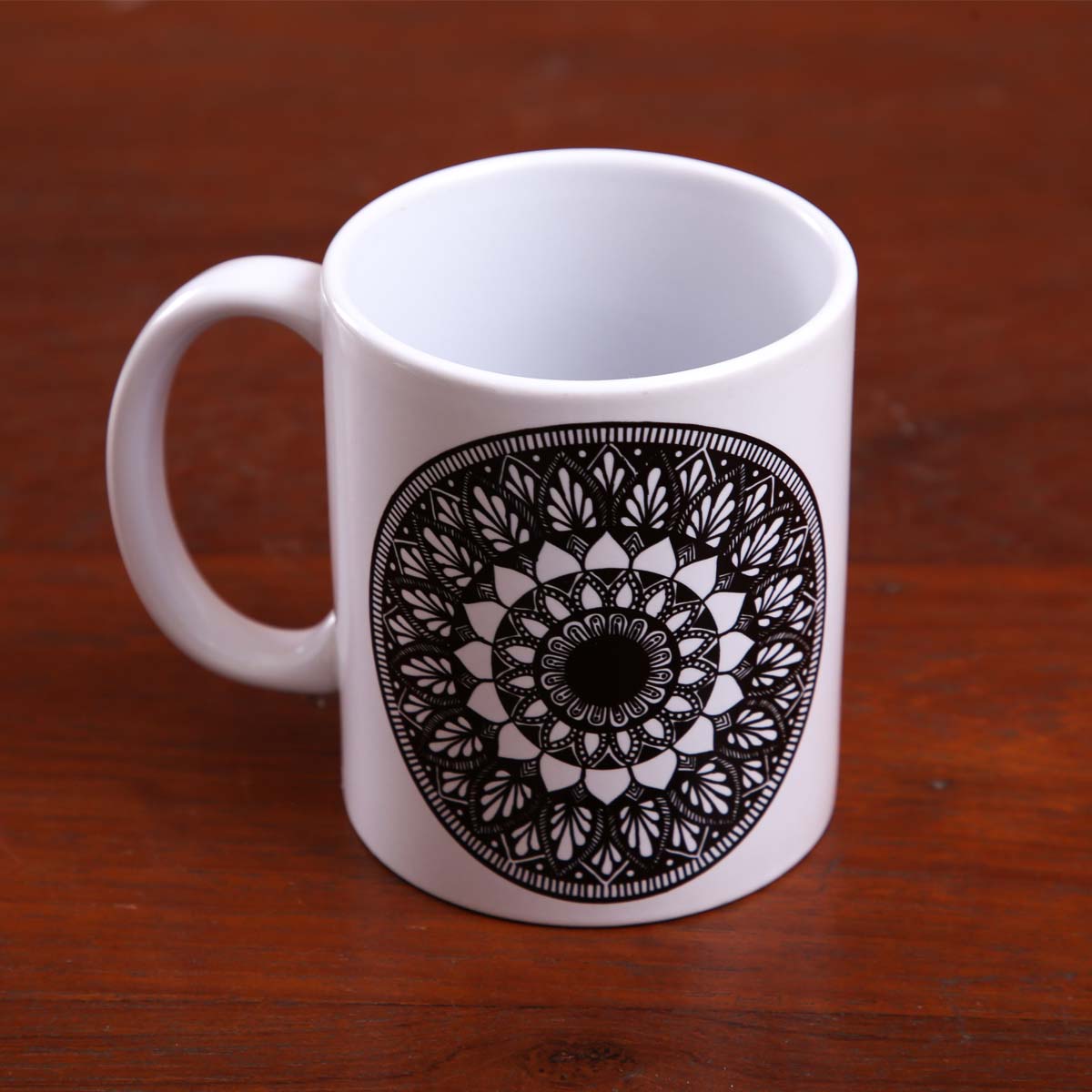 White Lazy Daisy Mug