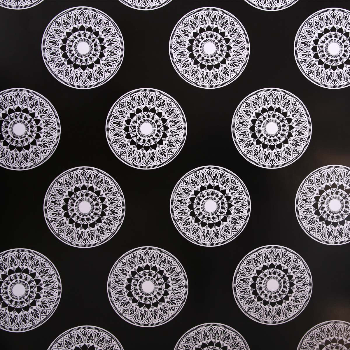 Black Lazy Daisy Wrapping Paper