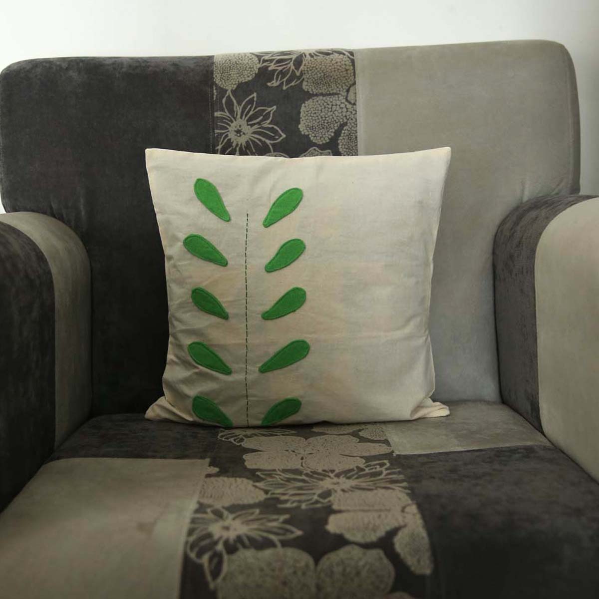 Leafy Cushion Cover