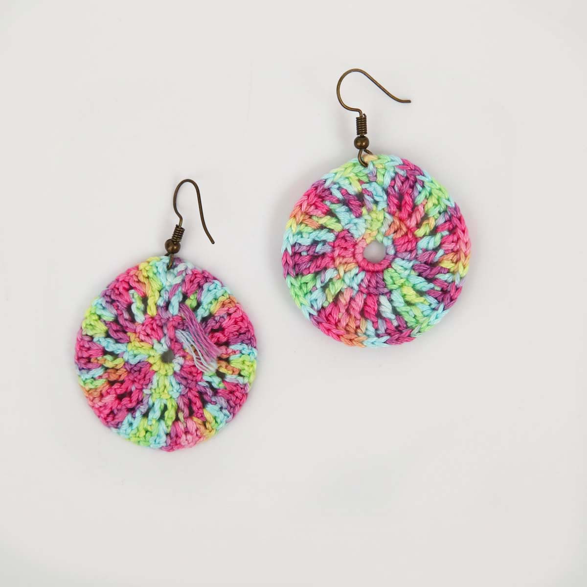 Pin Wheel Crochet Earrings
