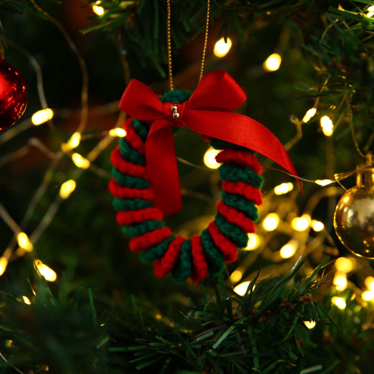Red Candy Cane Wreath Ornament