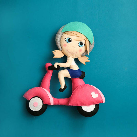 Scooter Zoom Wall Hanger