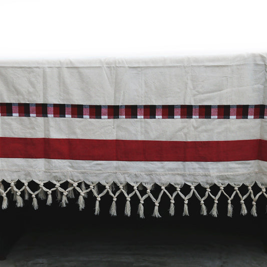 Classic Checkered Handloom Table Cloth Set