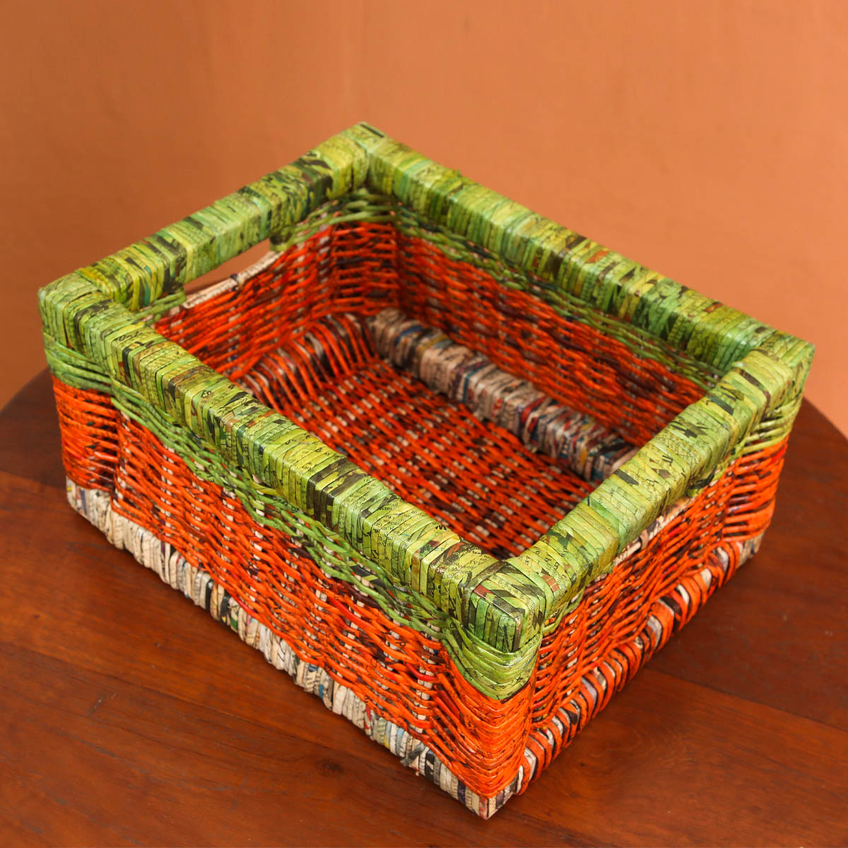 Thambili Leaves Storage Box