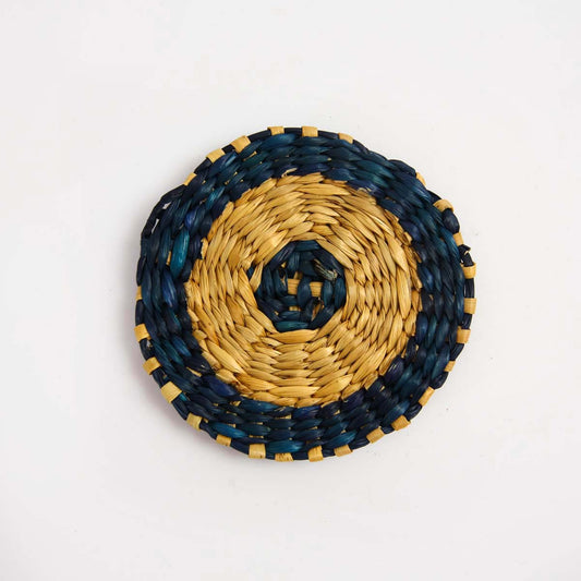 Truq Reed Table Ware Set