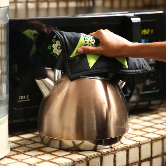 Black Floral Pot Holder