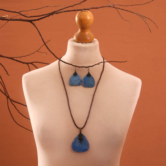 Waves Triangle Resin Jewellery Set