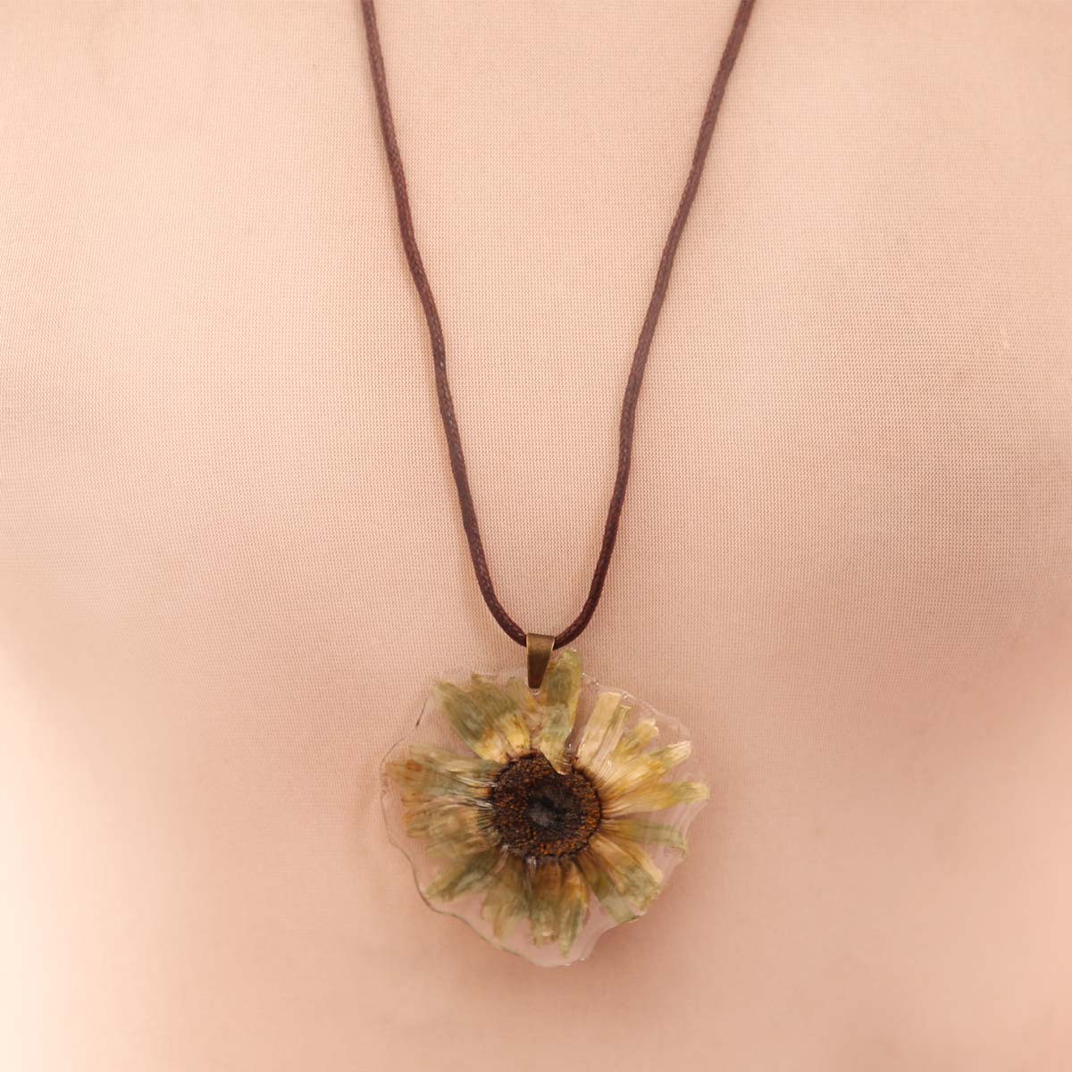 Flower Bloom Resin Necklace