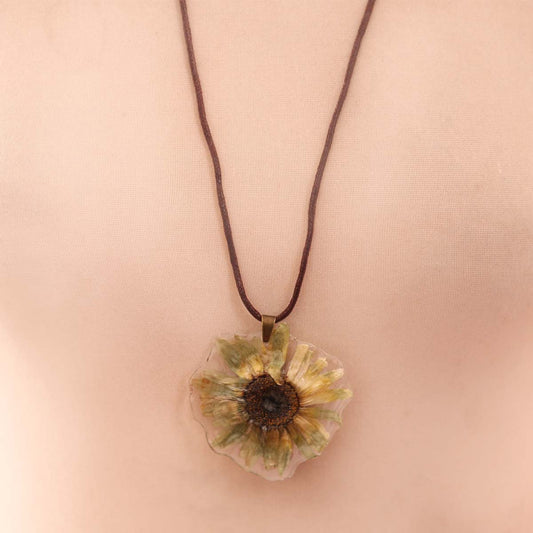 Flower Bloom Resin Necklace
