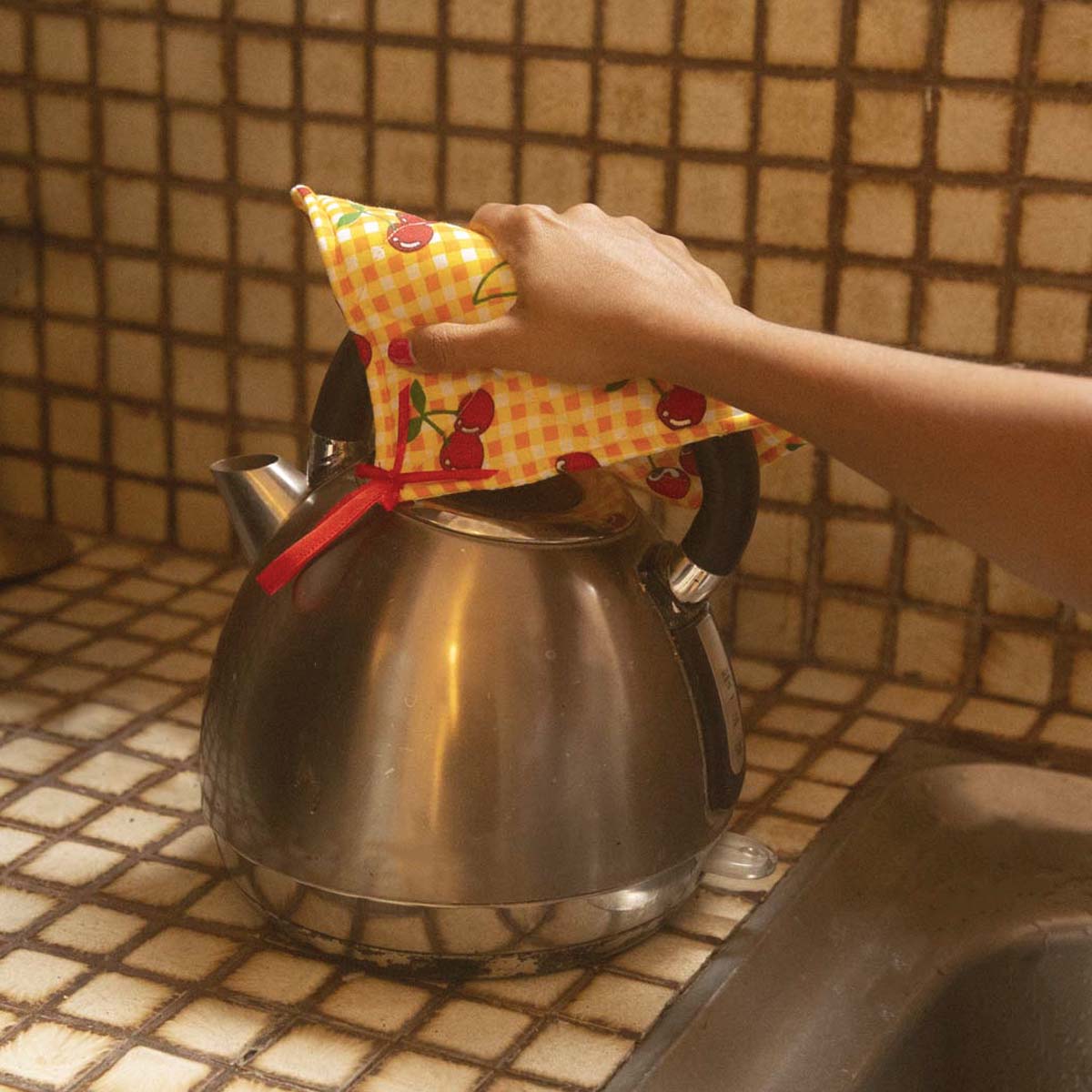 Square Cherry Pot Holder