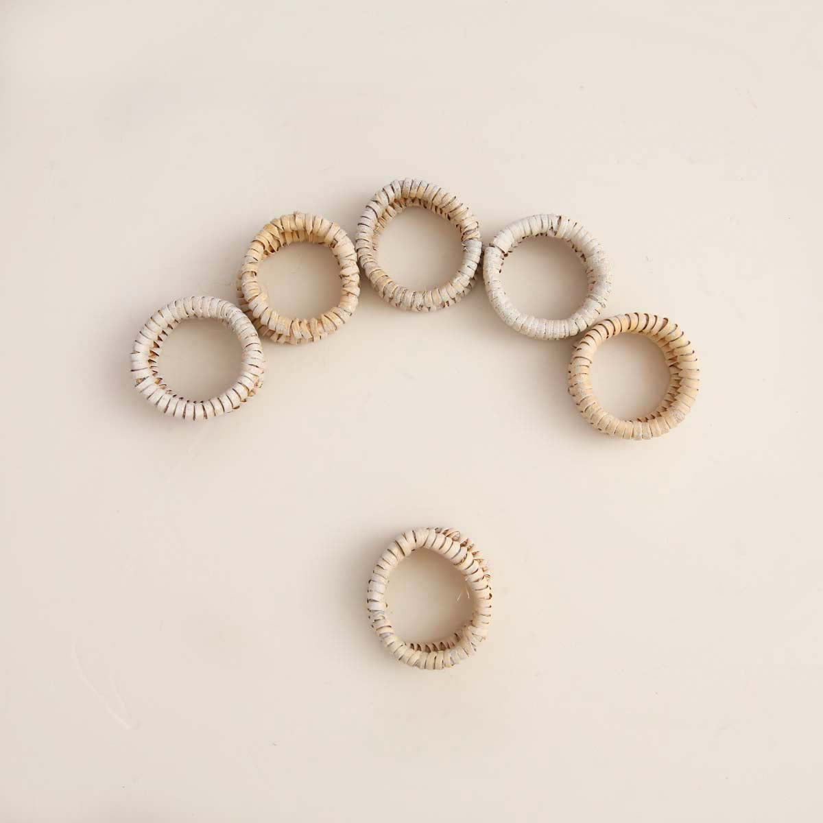 Gruha Mist Cane Napkin Ring Set