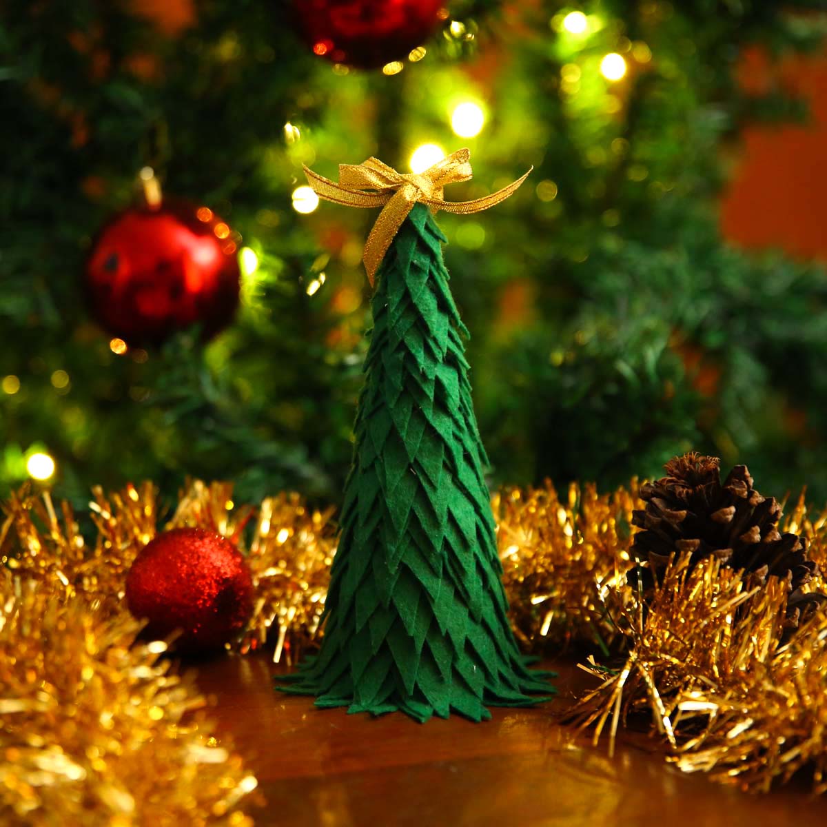 Green Grinch Mini Christmas Tree