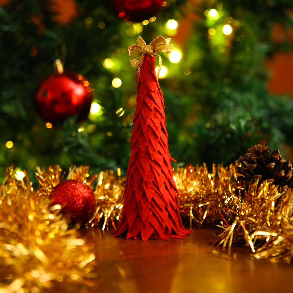 Red Grinch Mini Christmas Tree