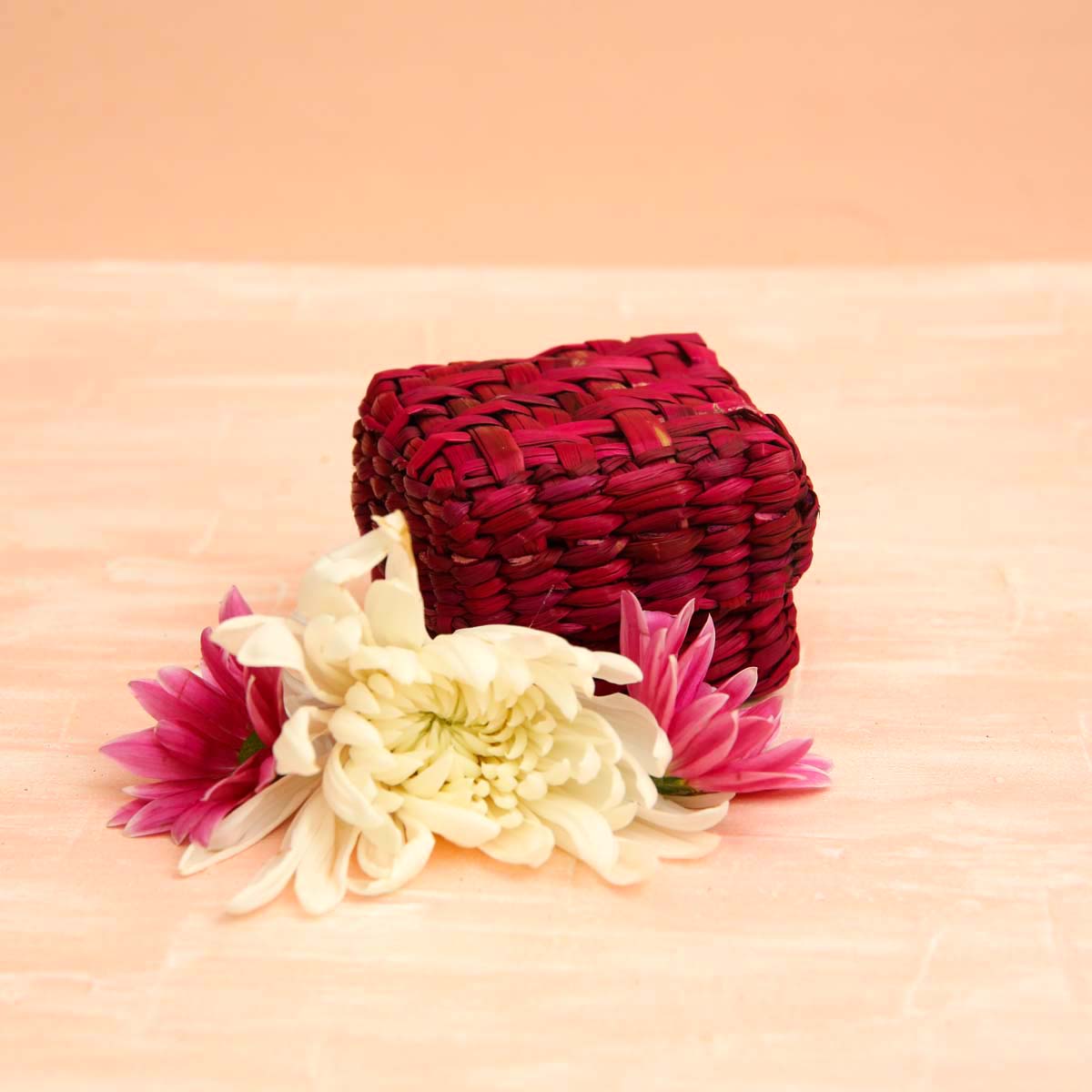 Magenta Reed Cake Box