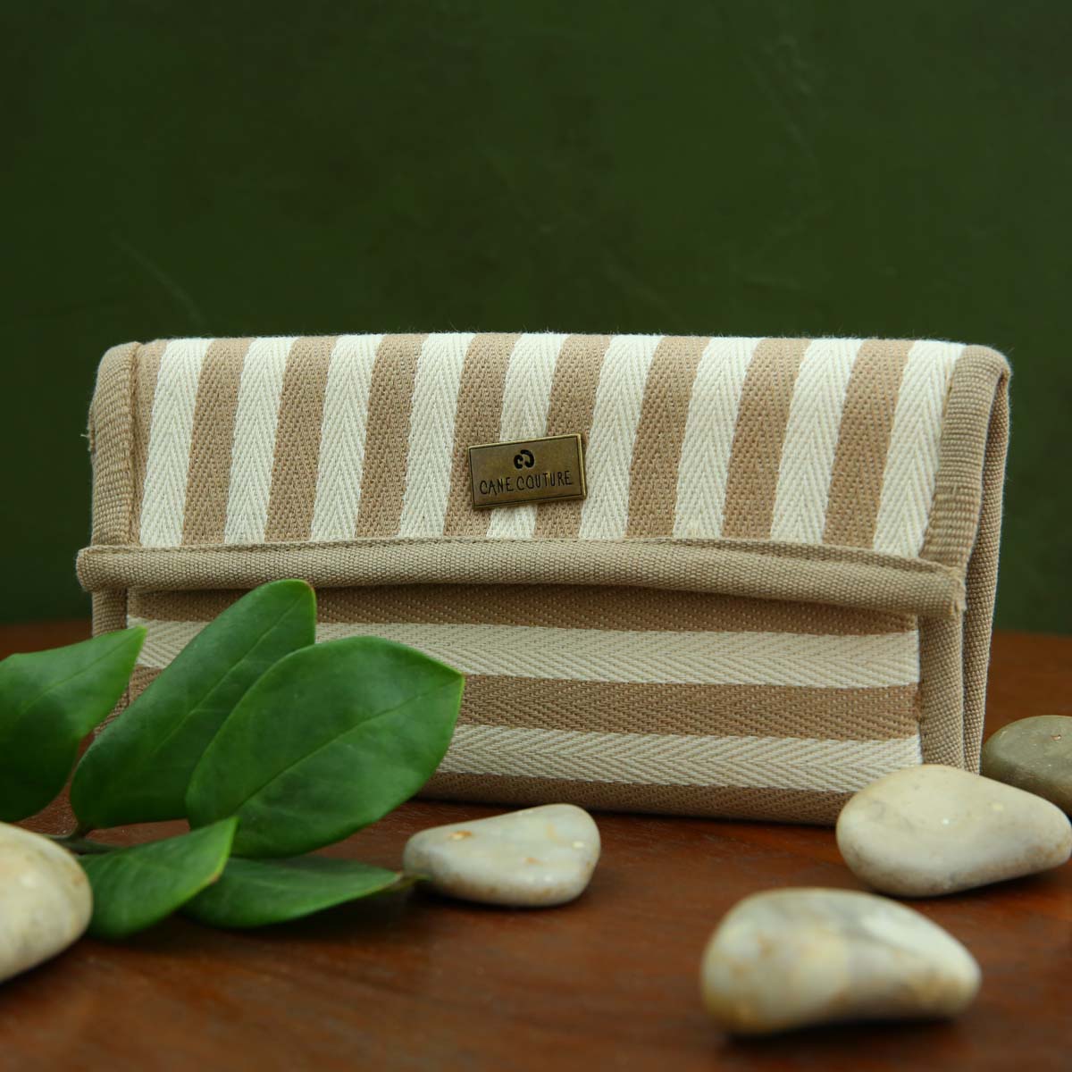 Beige &amp; Off-white Handi Wallet