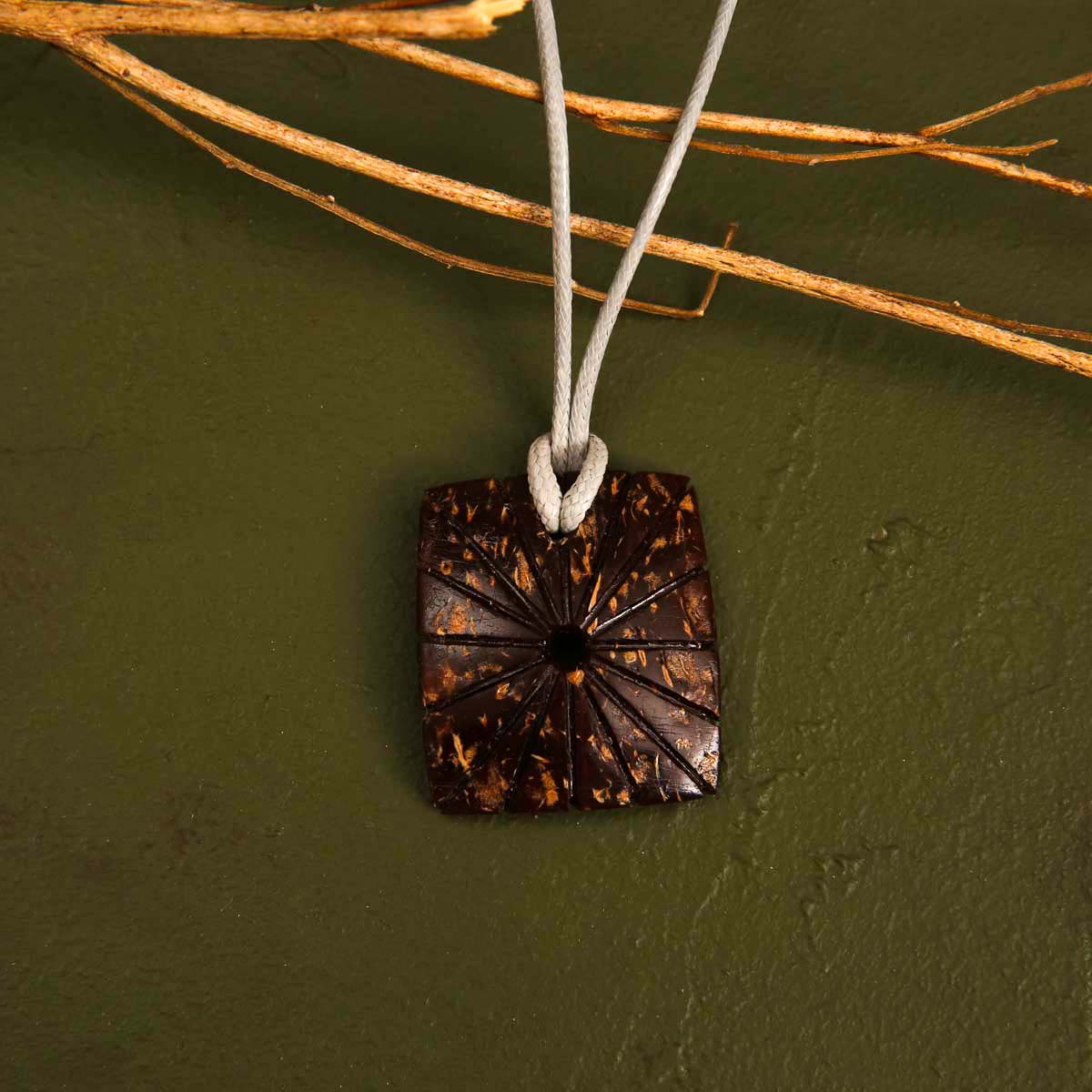 Star Coconut Shell Necklace