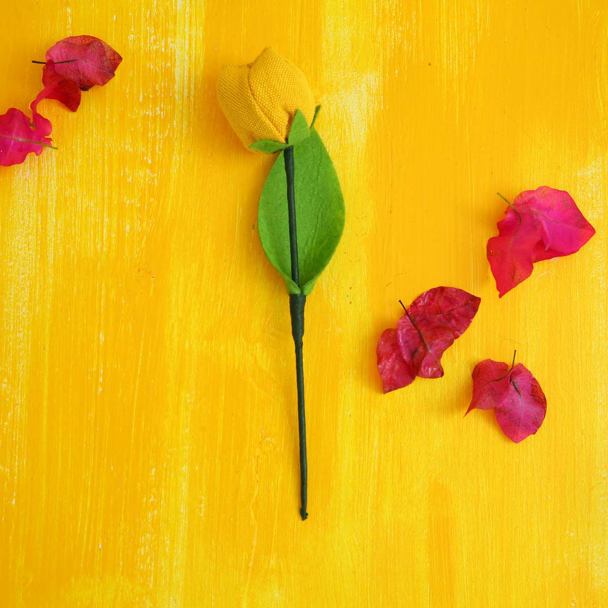 Honey Bee Handloom Tulip