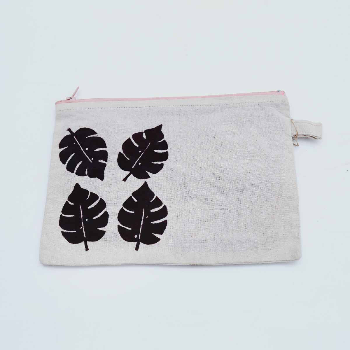 Palm Pouch