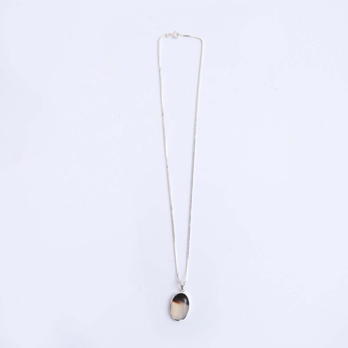 Silver Onyx Pendant & Chain