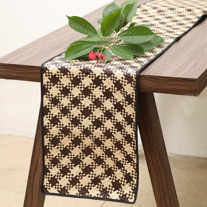 Thunhiriya Table Linen Set