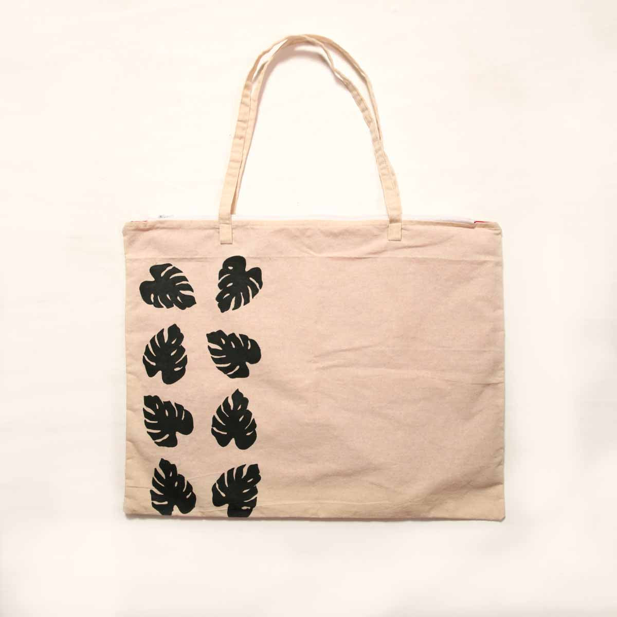 Palmy Tote Bag