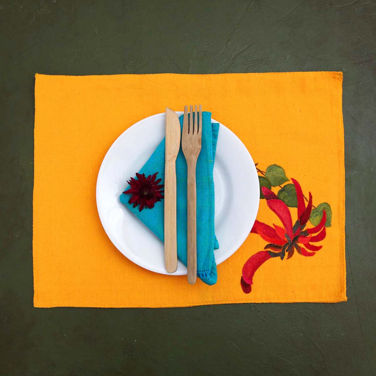 Erabadu Handloom Table Linen Set