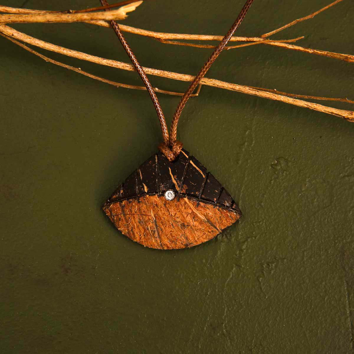 Arrow Head Coconut Shell Necklace