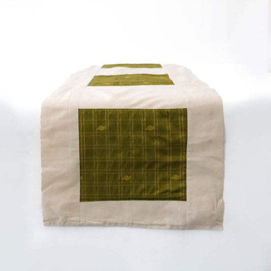 Lime Motif Table Linen Set