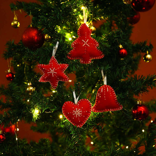 Red Felt Ornament Set